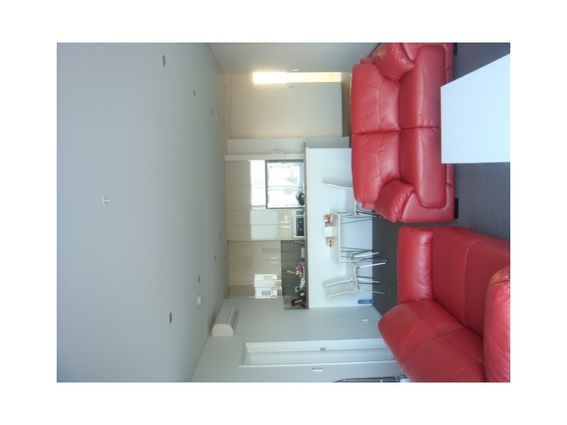 4 Como cresent, Southport QLD 4215