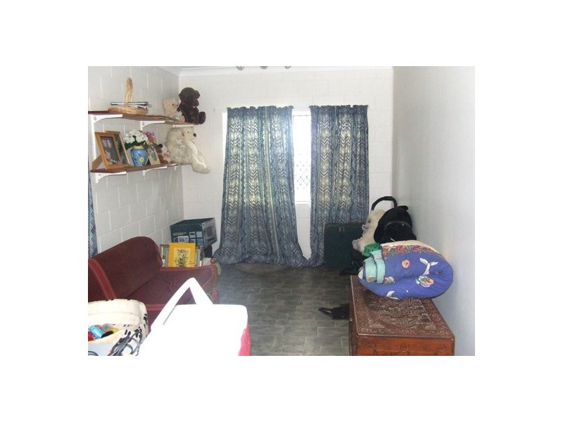 14 Amber Avenue, Rasmussen QLD 4815