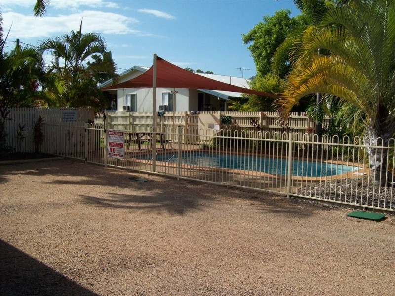 Waterfront Pde, Idalia QLD 4811