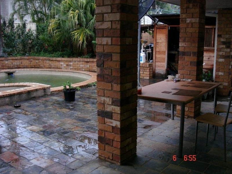 8 Metropole St, Robertson QLD 4109