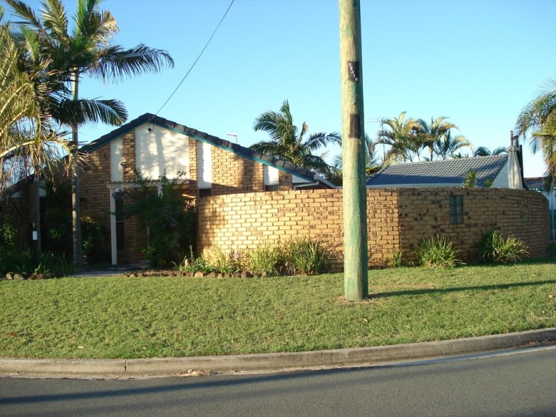 7 Alkira Street, Buddina QLD 4575