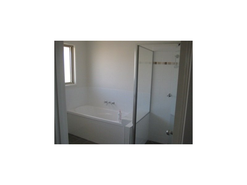 Tralee Court, Carrara QLD 4211