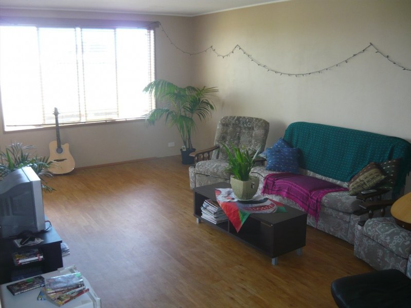 29 west  street, Burleigh Heads QLD 4220