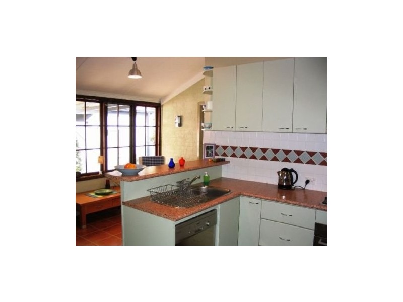 169 Tenth Avenue, Inglewood WA 6052