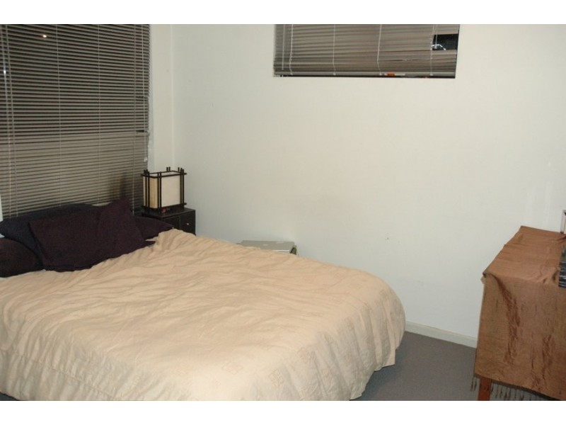 15 Kitchener, Coorparoo QLD 4151