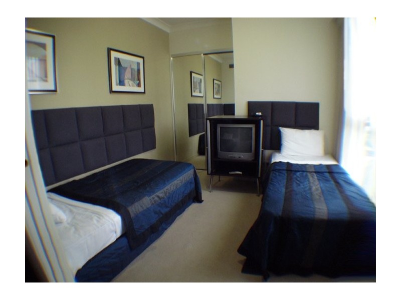 23 Ferny Ave, Surfers Paradise QLD 4217