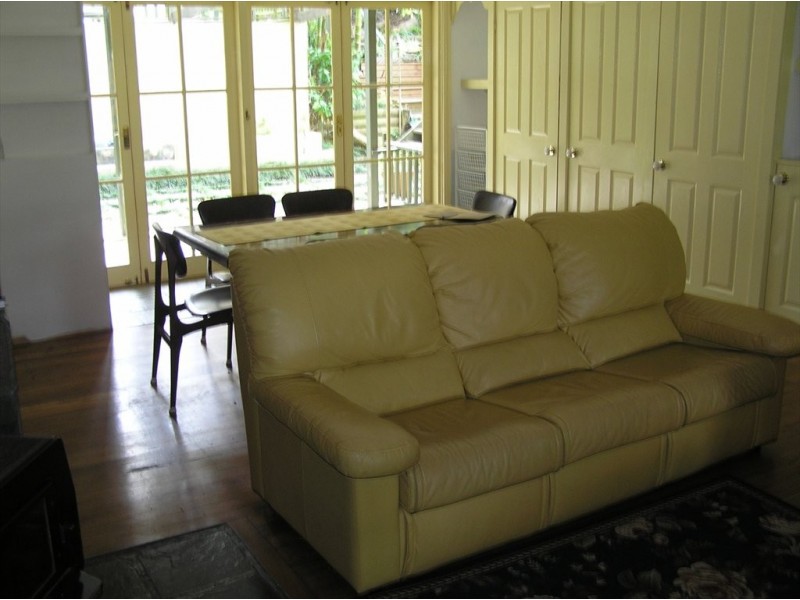 42 Lakeshore Drive, North Avoca NSW 2260