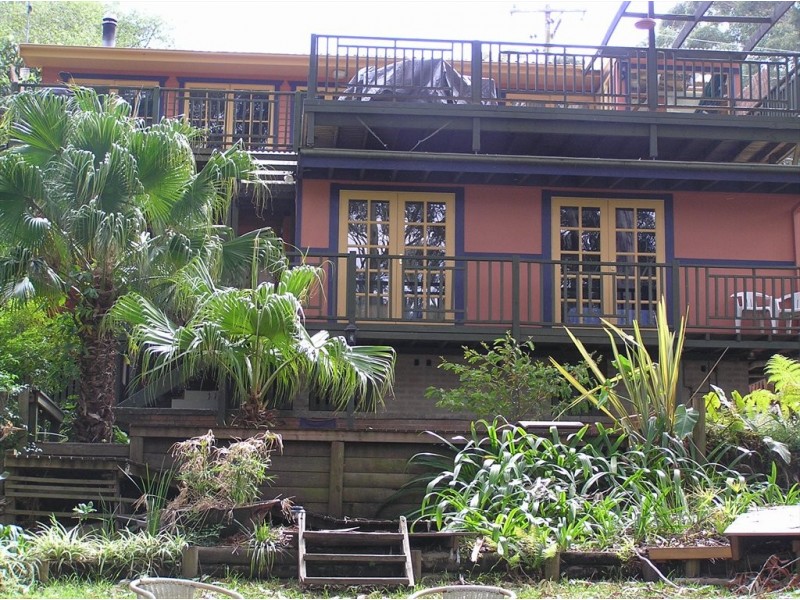 42 Lakeshore Drive, North Avoca NSW 2260