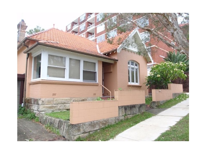 13  Laurence Street, Manly NSW 2095