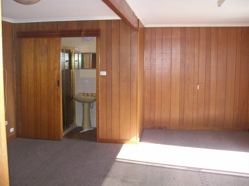 51 Graham Street, Para Hills SA 5096