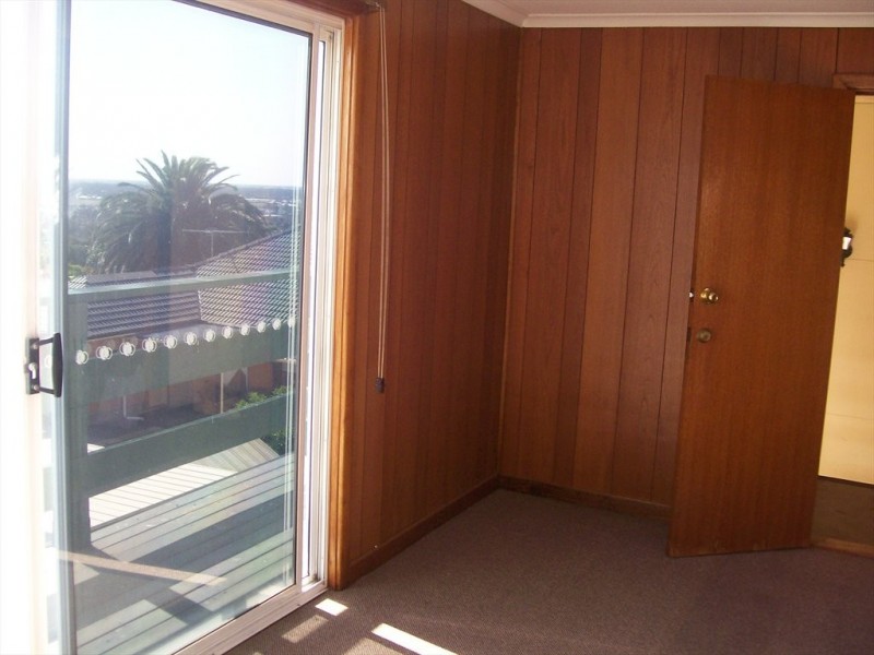 51 Graham Street, Para Hills SA 5096