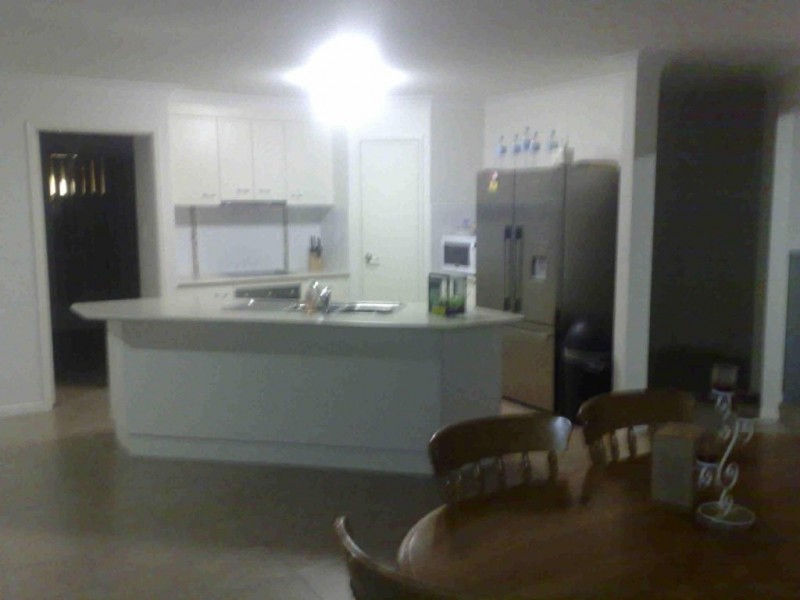 Green Ave, Avoca QLD 4670