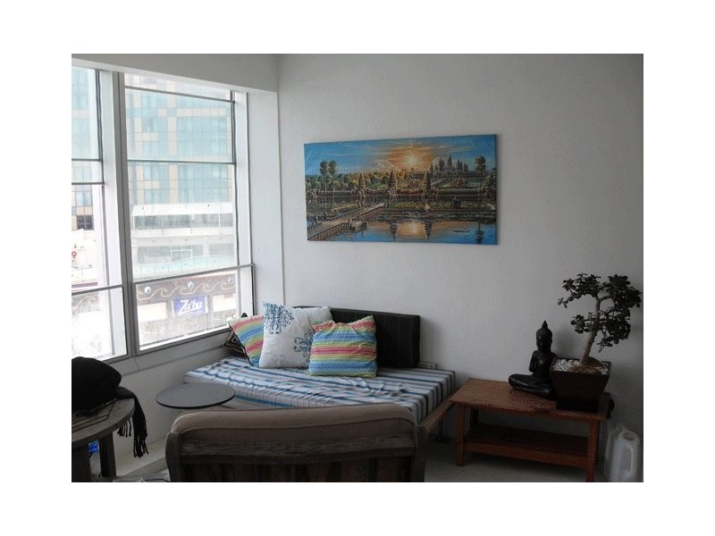 9 Hamilton Ave, Gold Coast QLD 4217