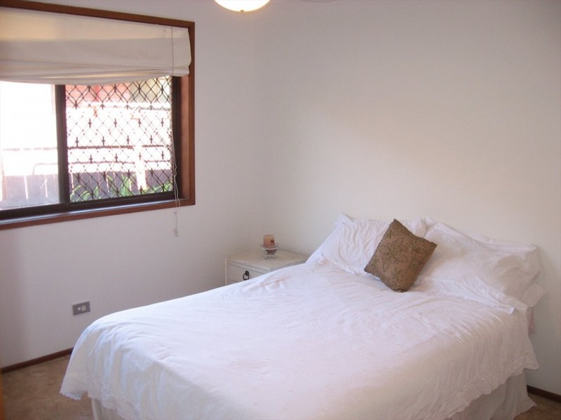 7 Rangeview Ct, Burleigh Waters QLD 4220
