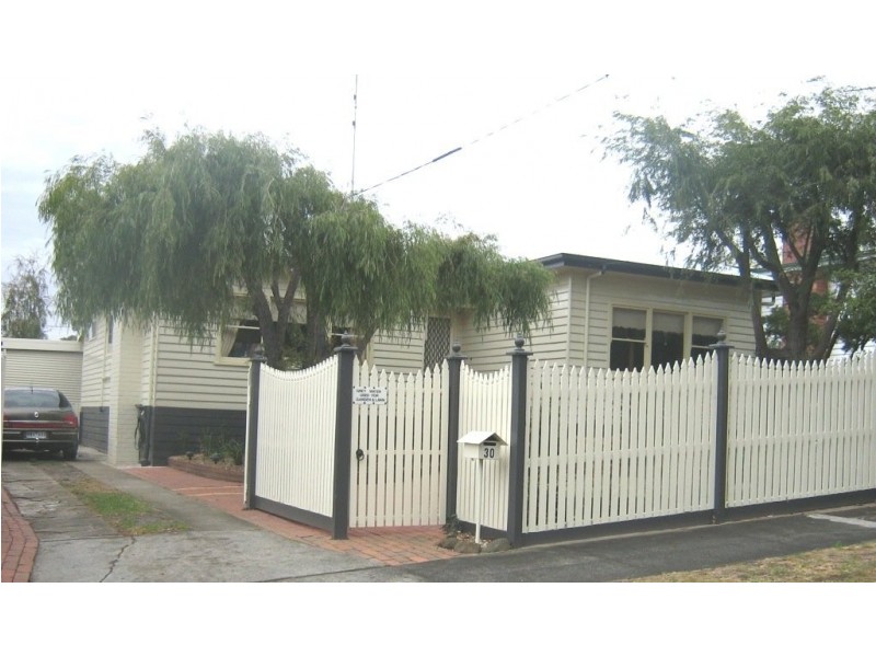 Montague, Highton VIC 3216