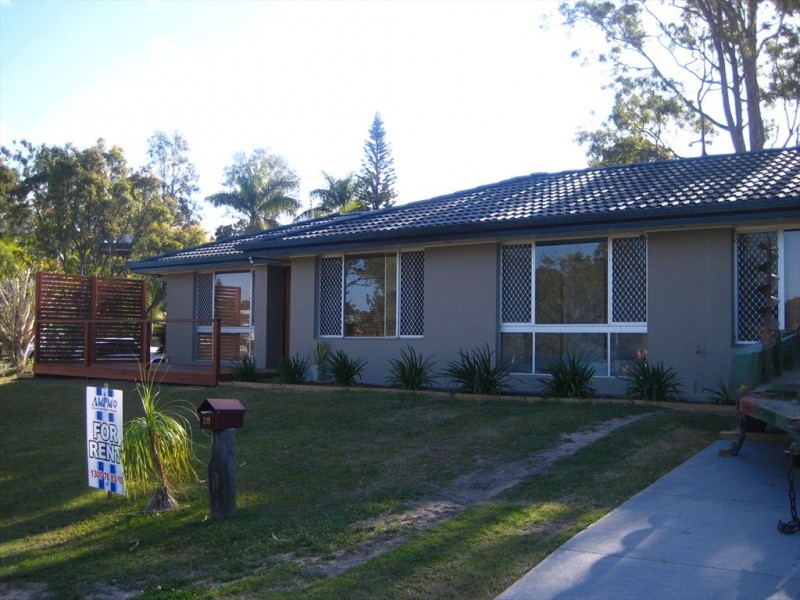 28 Armidale Crescent, Helensvale QLD 4212