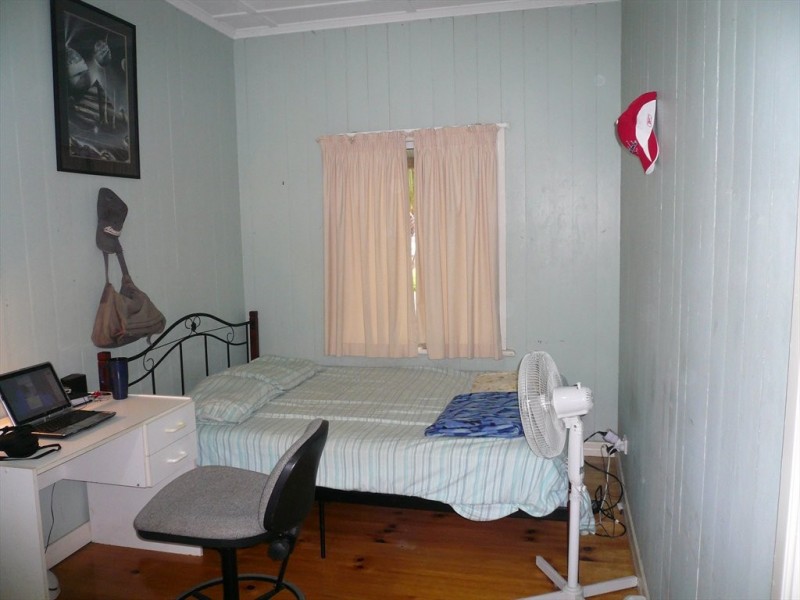 38 Pear Street, Greenslopes QLD 4120