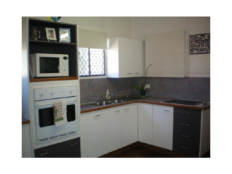 28 Brampton Avenue, Cranbrook QLD 4814