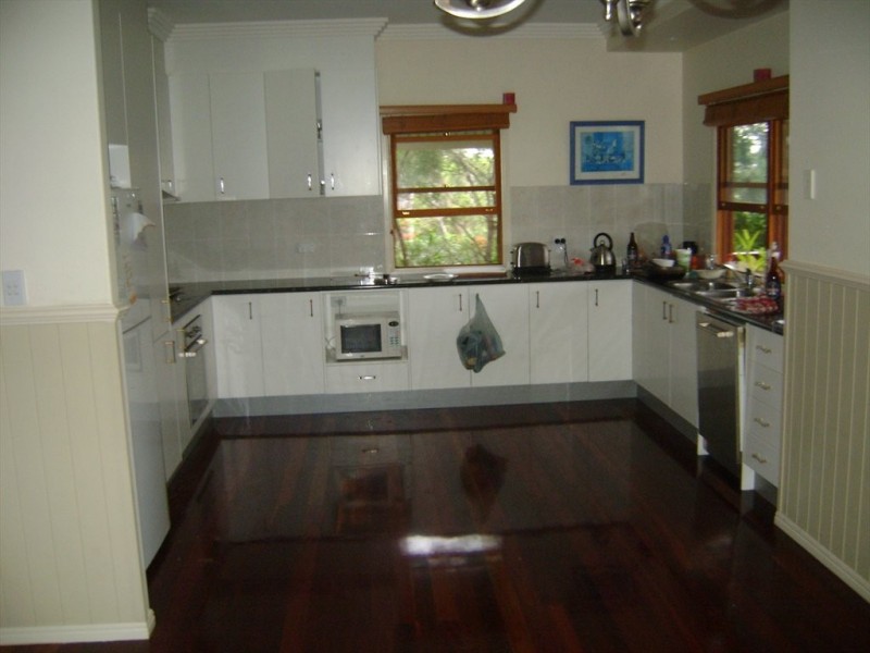 3 daly street, Camp Hill QLD 4152