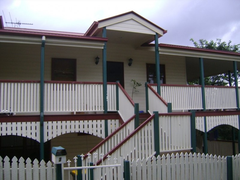 3 daly street, Camp Hill QLD 4152