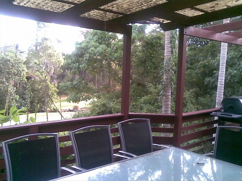 18 ballyliffen court, Robina QLD 4226