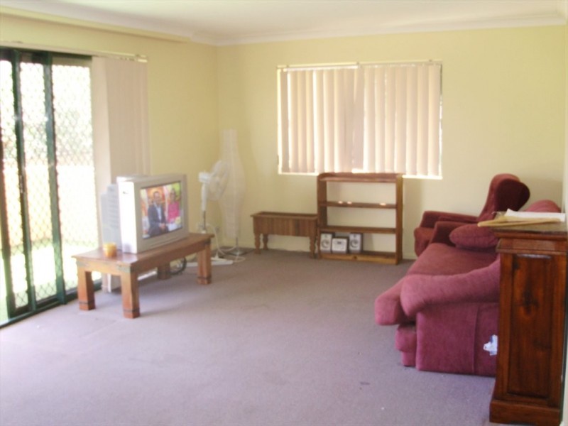 21 Albatross Ave, Nobby Beach QLD 4218