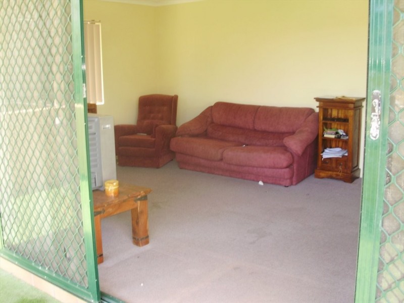 21 Albatross Ave, Nobby Beach QLD 4218