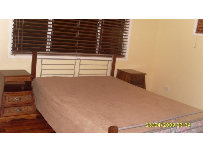 18 Chainey Avenue, Miami QLD 4220