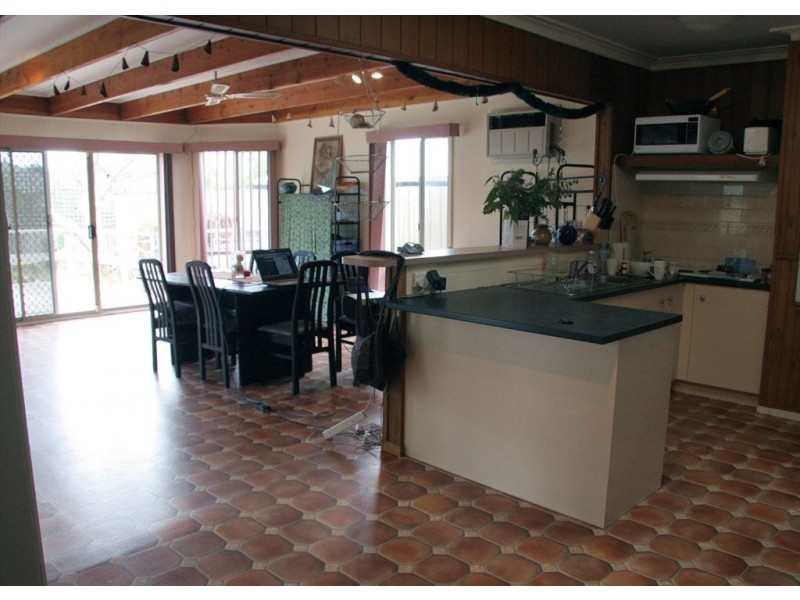 18  Fisher Court, Altona VIC 3018