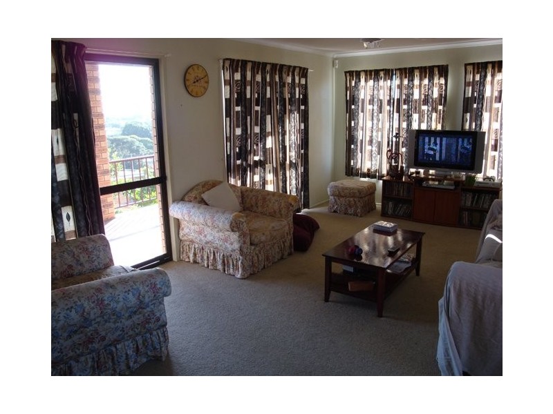 6 Watt st, West Gladstone QLD 4680