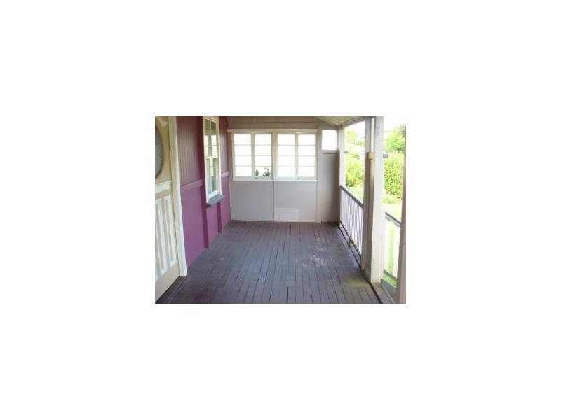 Temple street, Coorparoo QLD 4151