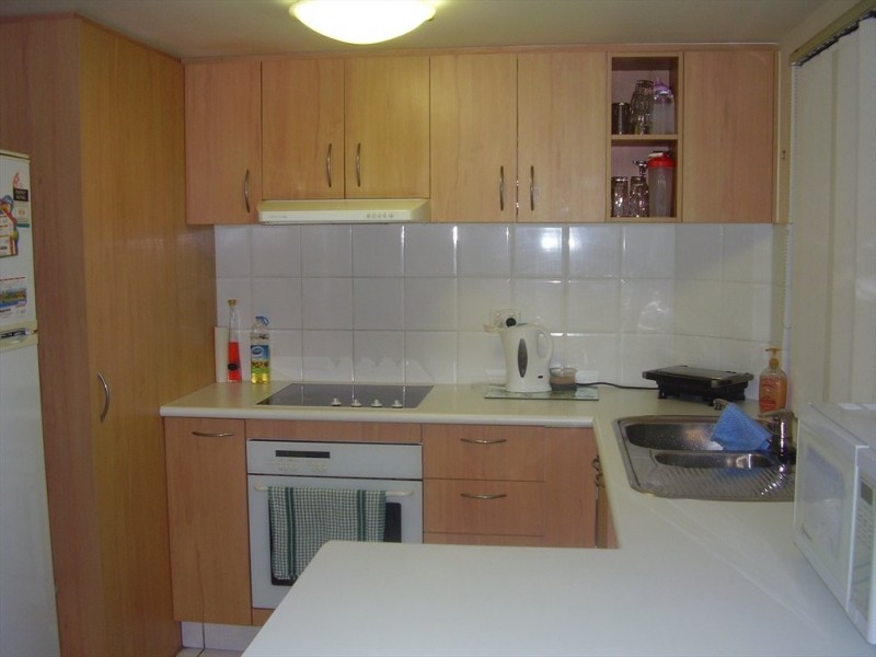 Stanhill Dr, Chevron Island QLD 4217
