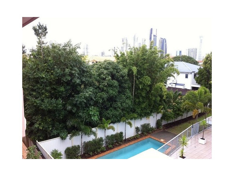 Stanhill Dr, Chevron Island QLD 4217