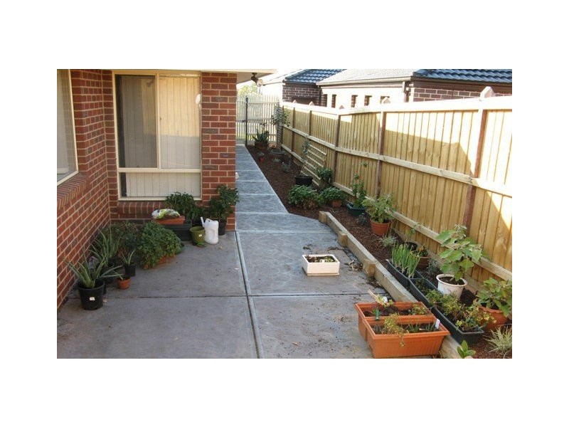 76 Tipperary Circuit, Pakenham VIC 3810