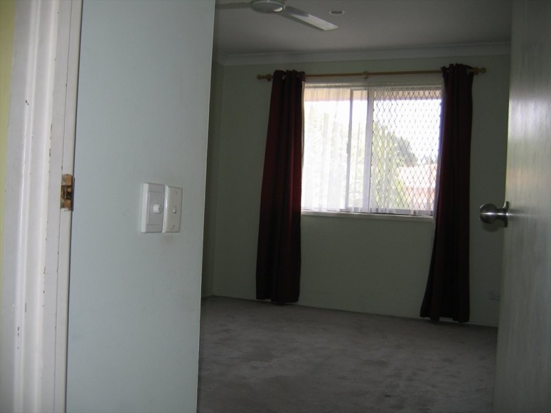 southerly, Mermaid Waters QLD 4218