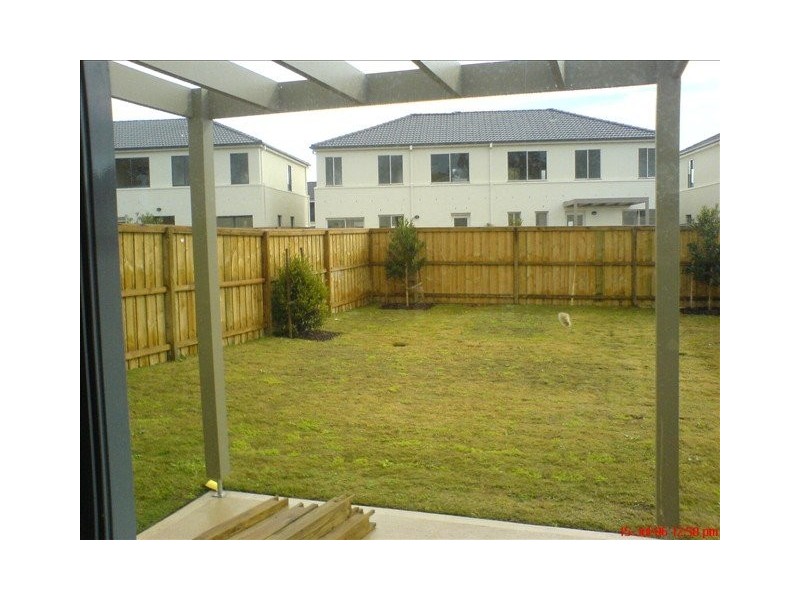 32  lantana pl, Woodcroft NSW 2767