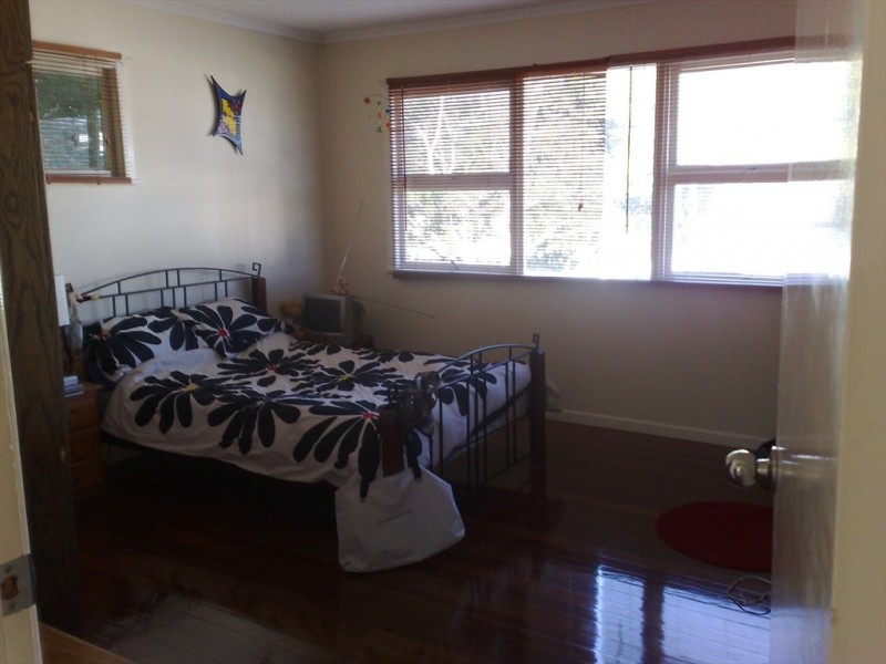 91 Wanda Road, Upper Mount Gravatt QLD 4122