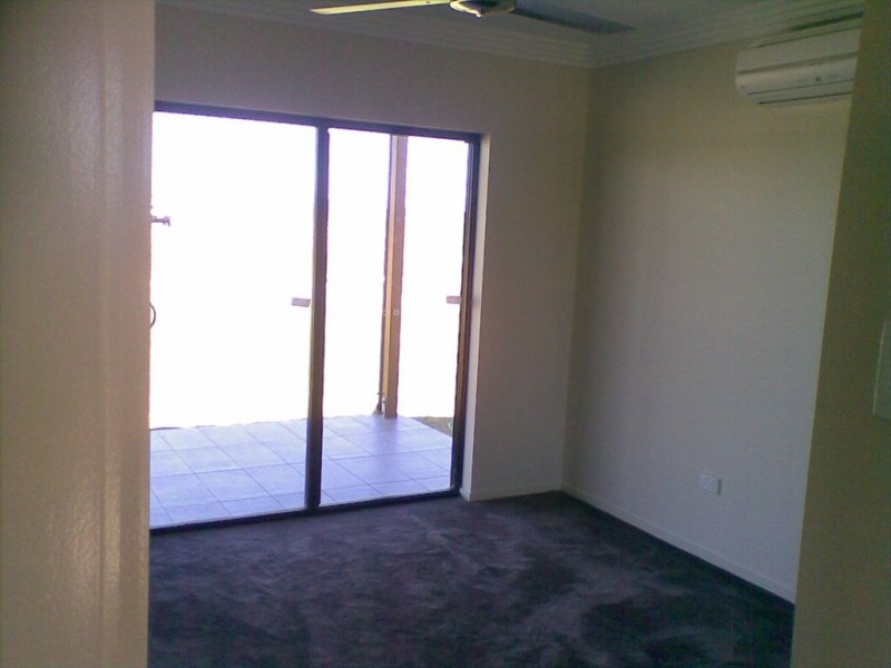 12 Firefly Crescent, Ooralea QLD 4740