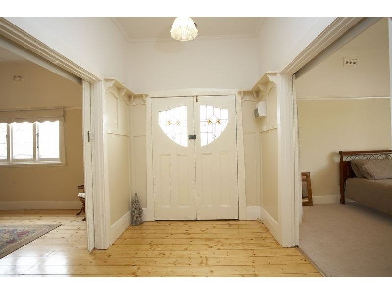 34 Thistle street, Brunswick VIC 3056