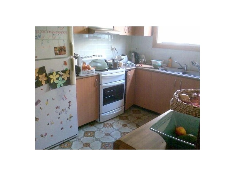 Edinburgh Rd, Marrickville NSW 2204