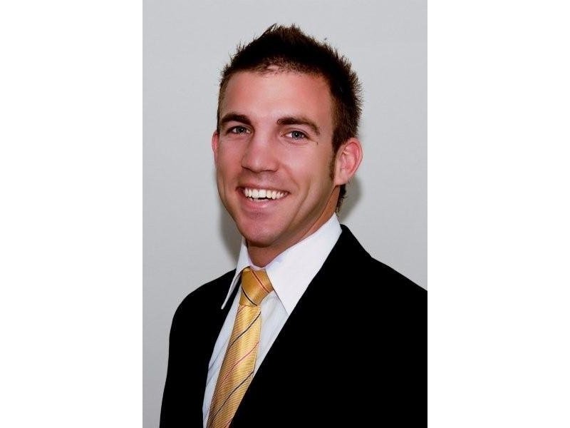 8 Paradise Parade, Paradise Point QLD 4216