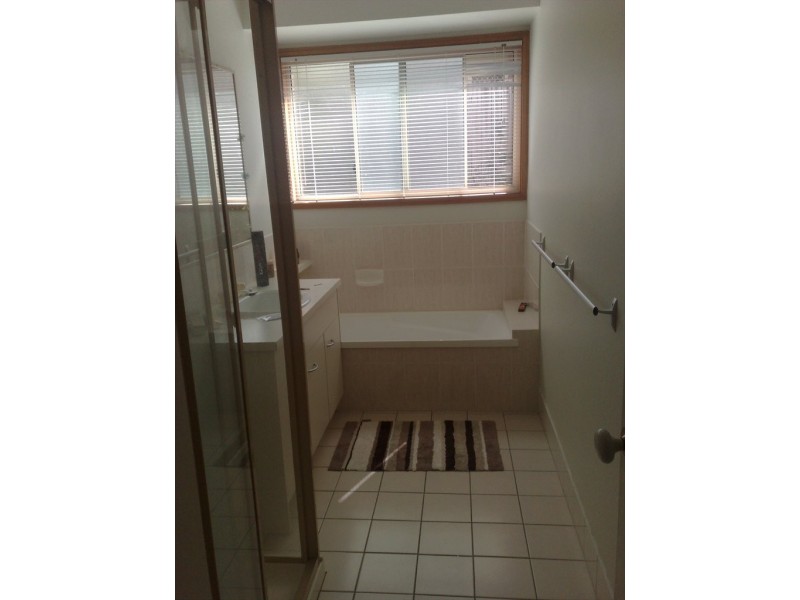 7 Mitchell Place, Forest Lake QLD 4078