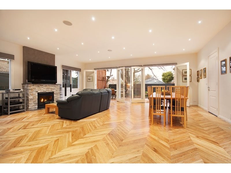 Beach Avenue, Elwood VIC 3184