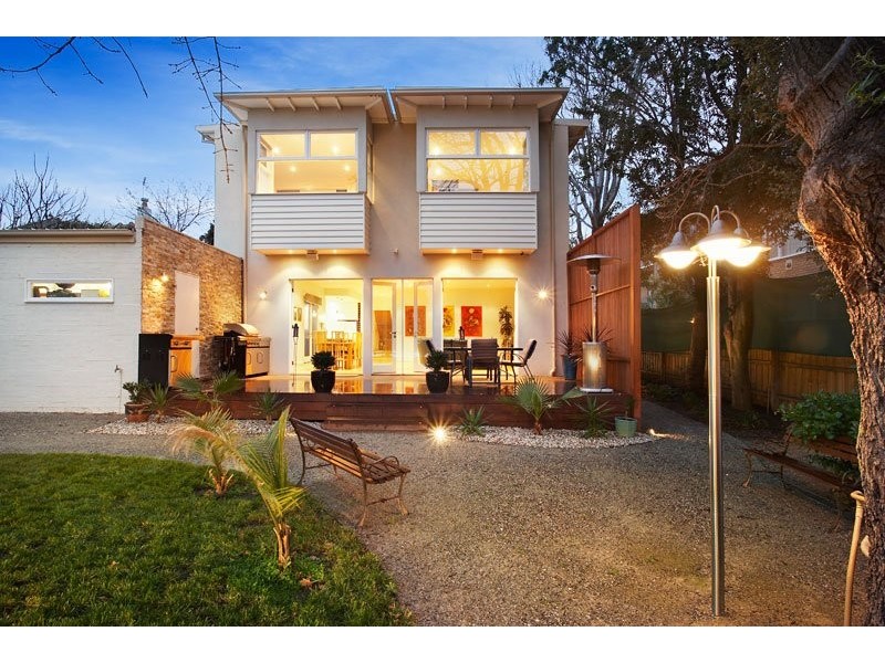Beach Avenue, Elwood VIC 3184