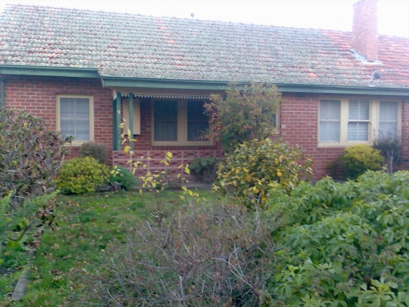 9 Walsh Avenue, Ballarat North VIC 3350