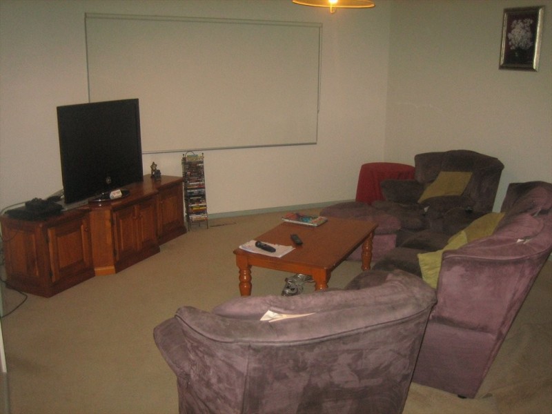 devon, Blackburn North VIC 3130