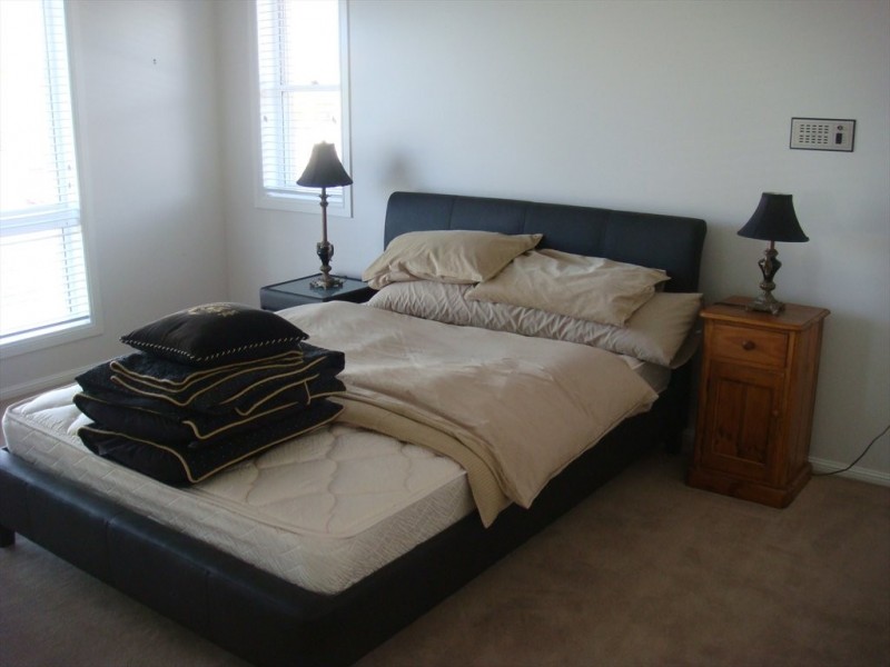 131 Morala Avenue, Runaway Bay QLD 4216