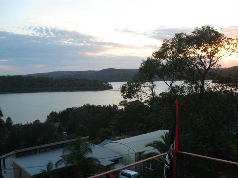 16 carefree rd, North Narrabeen NSW 2101