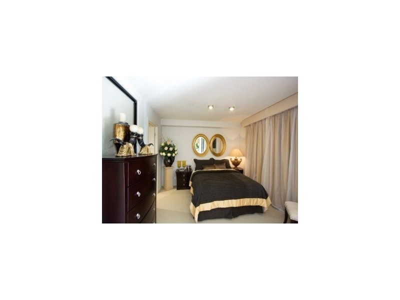 31 railway, Southport QLD 4215