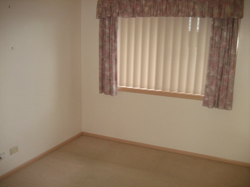 2 Mckellar Court, Mount Pleasant QLD 4740